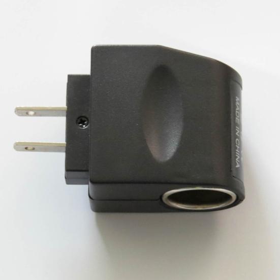 AC90-240V auf DC12V AC-DC-Adapter, praktischer, benutzerfreundlicher, leichter AC-DC-Netzadapter für den Zigarettenanzünder im Auto für Auto-Lüfter
