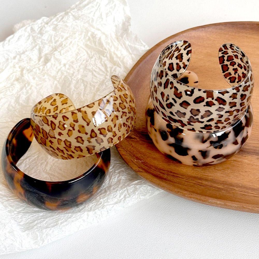 Temperament Resin Bangle Fashionable Exaggerated Bracelet Leopard Print Cuff Bangles  Gift