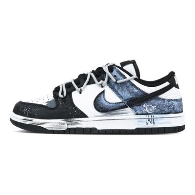 Scarpe da Skateboard Dunk Universe 1 Antiscivolo Resistenti all'Abrasione Basse Unisex Nero Blu HF5441-100(Team773-1)