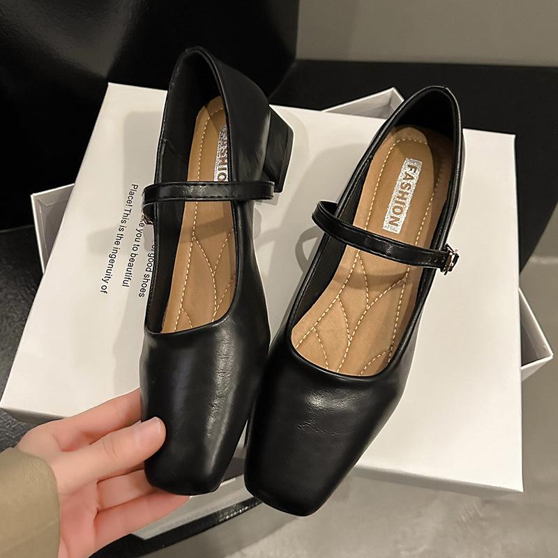 2026 Luxury French Vintage Women's Mary Jane Shoes Chunky Heel Ladies Single Strap Lolita Shoes Buckle Decor Footwear Loafers