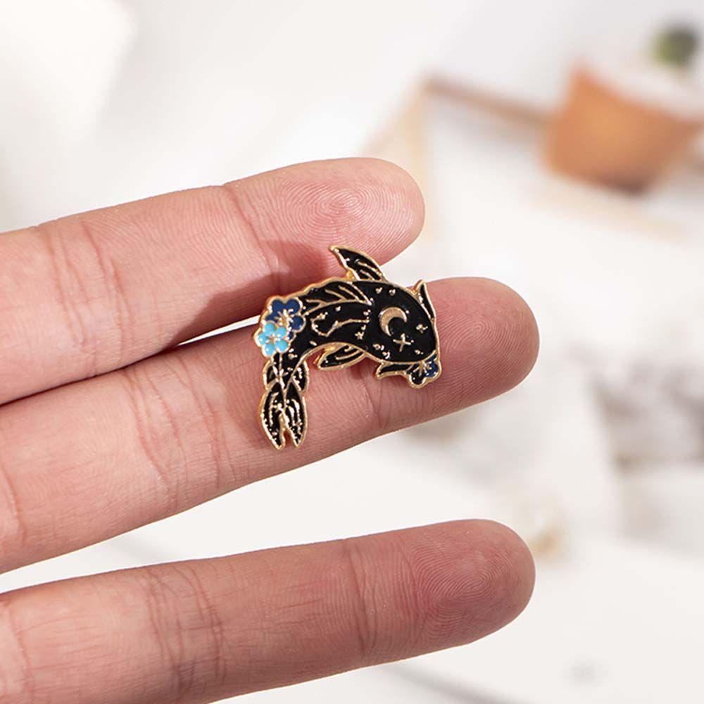 Collar Brooch Travel Commemorative Brooches Pin Enamel Pin Koi Fish Brooches Lapel Brooch