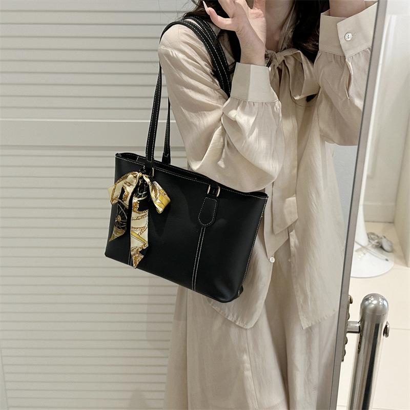 Spring Large Bag For Women, Simple Large-capacity Soft Leather Tote Bag, Casual And Versatile Shoulder Bag