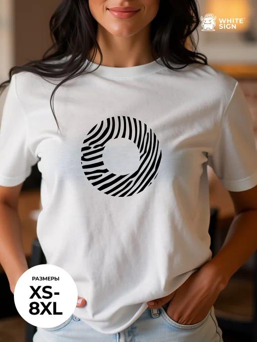 Oversized cotton T-shirt with circle print L