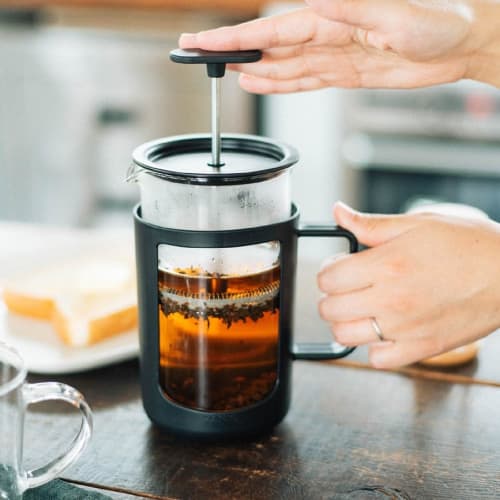 HARIO Cafe Press U Press Coffee Maker, Heat-Resistant Glass, 600ml Capacity, CPU-4-B, Black