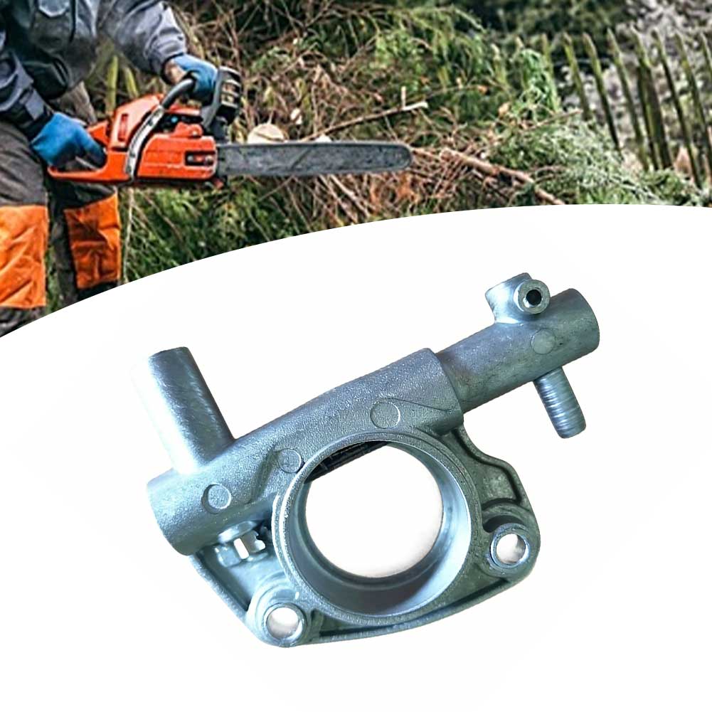 Replacement Oil Pump Chainsaw Oil Pump Precise Fit Component Efficient Oil Delivery Sturdy Metal Construction Power Tool Part