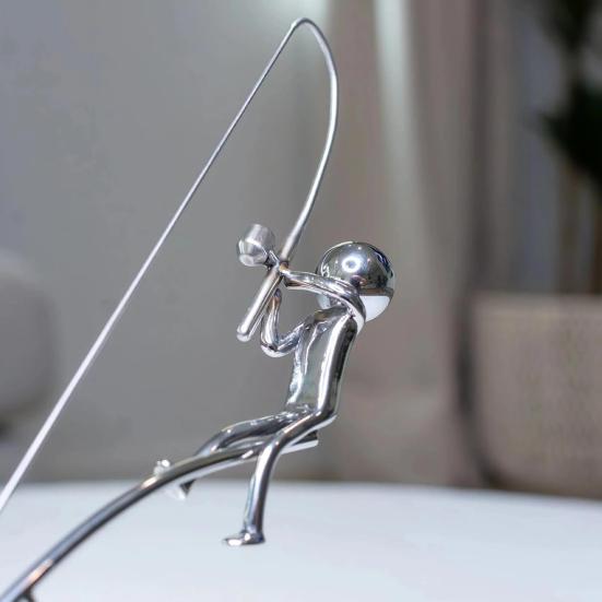Kinetisk Fiskeskulptur Fiskeren Balanseskulptur Metall Balansekunst Fisker Hjemmedekorasjon for Hjemmekontor Skrivebordsdekor