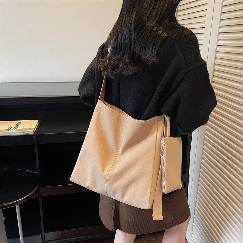 2025 New Suede Bag Women's High-end Maillard Shoulder Bag Large-capacity Tote Bag Versatile Messenger Bag