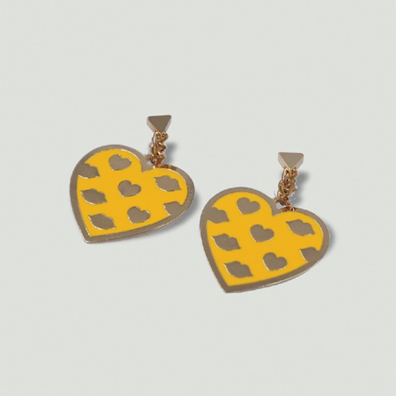 

A.Bell HEART YELLOW_ER YELLOW