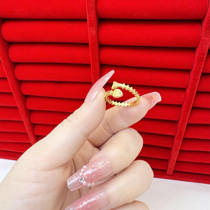 Exquisite Sand Gold Open Ring for Women: High-End Niche Design, Light Luxury Style, Long-Lasting Color, Imitation Gold.