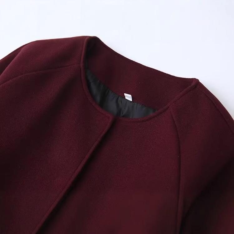 Winter 2024 Women's Fashionable European & American Style Wool Coat with Versatile Scarf Tie