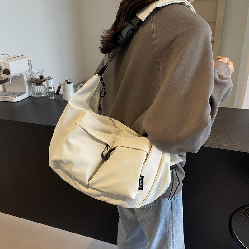 Tooling Wind Messenger Bag Female Tide Brand Japanese Ins Solid Color Simple Large Capacity Student Leisure Shoulder Mailman Bag Female