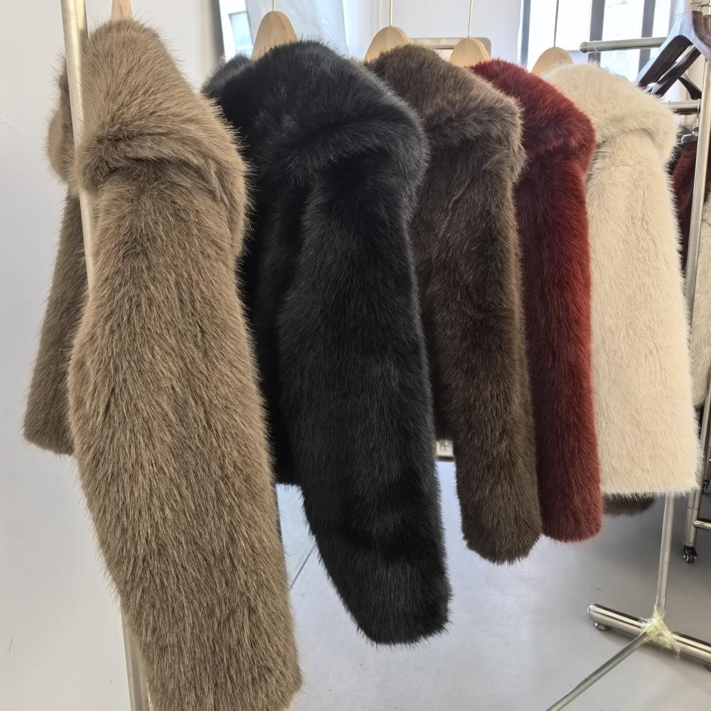 Imitation Fox Fur Fake Fur Coat Women's Short Fashion Fur Coat High Quality Autumn Winter Women Jacket Coat 2026