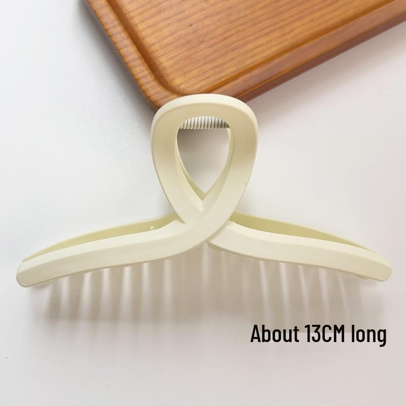 Large French Retro Claw Hair Clip for Elegant Women's Hairstyles.