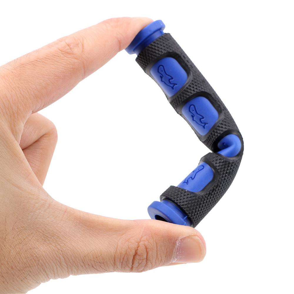 Motorcycle Handgrip Guard Cover Motorbike Brake Clutch Lever Cover Soft Moto Accessories Handlebar Grips 2pcs Anti-Skid