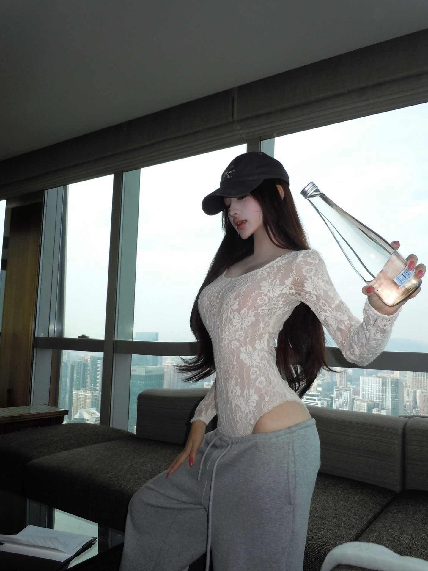

Women s Lace Shirt: Spicy Style, White Round Neck, Long Sleeve, Slim Fit, Waist-Cinching Winter Layer. Extra Large