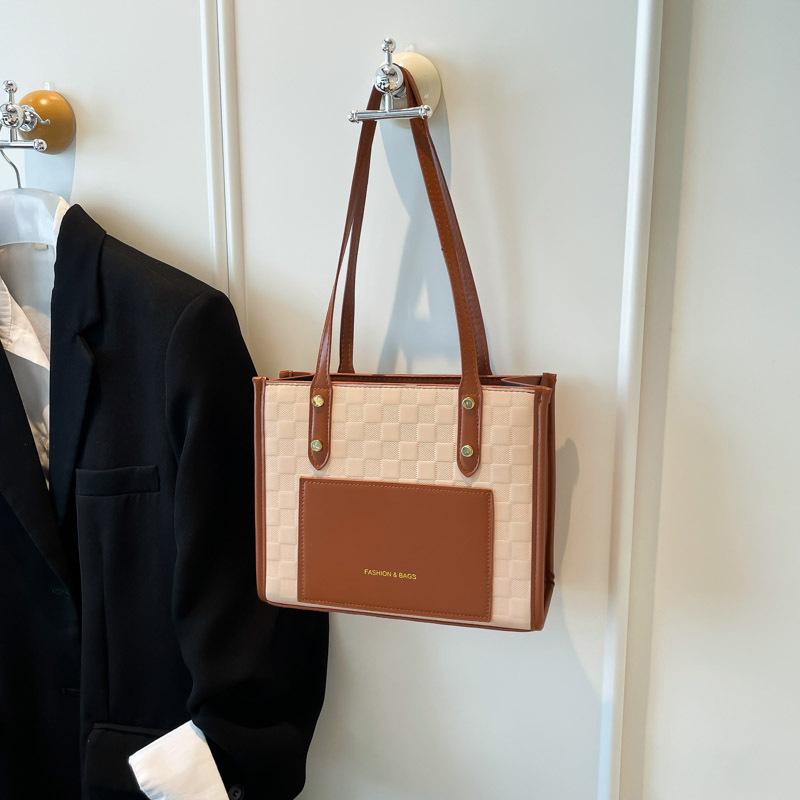 2025 Summer New Large-capacity Textured Big Bag Women's Foreign Style High-end Shoulder Bag Versatile Internet Celebrity Tote Bag