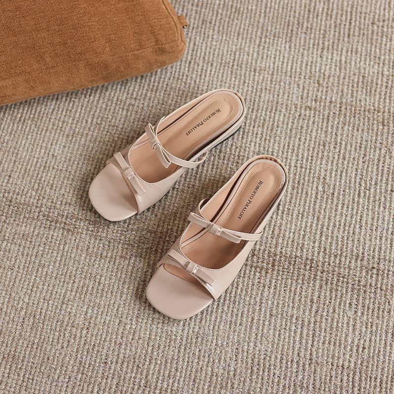 

Krazing Pot Microfiber Low Heels Polka Dot Decoration European Design Outside Slippers Summer Size 43 Size 42 Women Sandals 43 шампанського