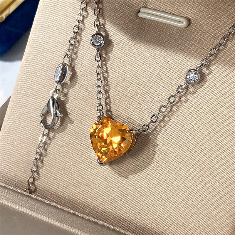 Huitan Dazzling Heart Cubic Zirconia Necklace for Women Romantic Wedding Accessories Simple Stylish Girl Necklace Trendy Zircon