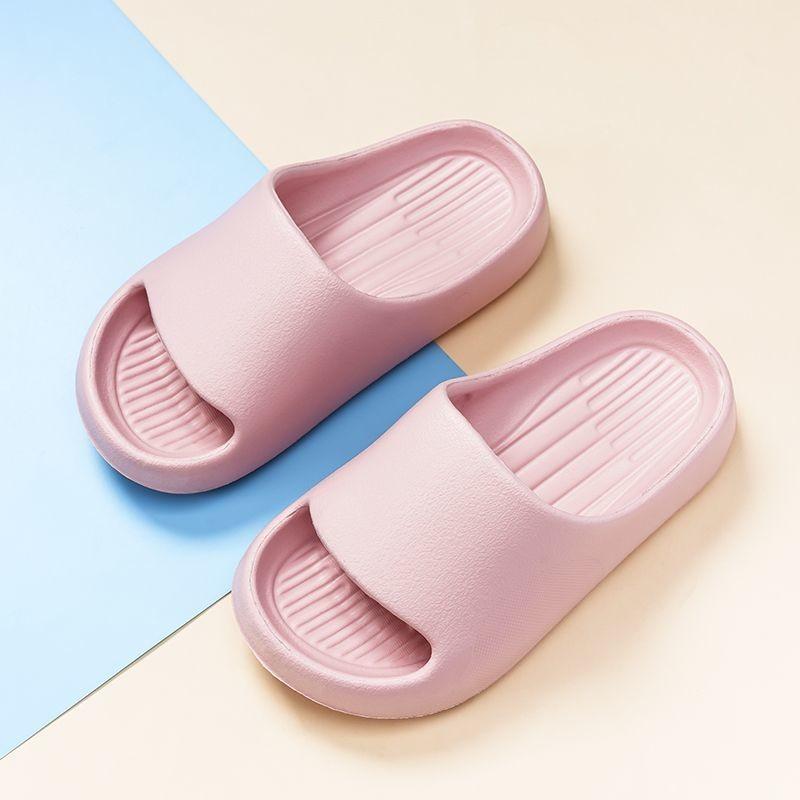 Очаровательные детские тапочки «Клубничный медведь», мягкие, нескользящие, домашние летние клоги для девочек Pink Simple,3940