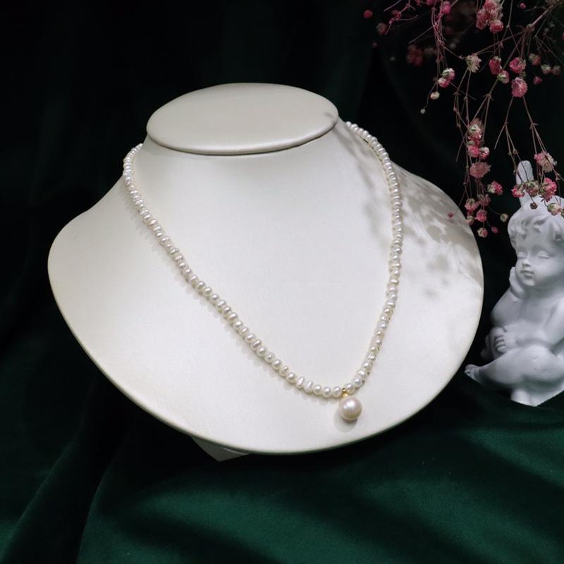 Trendy 4-5mm Freshwater Pearl Necklace: Versatile Choker with Small Beads for Women