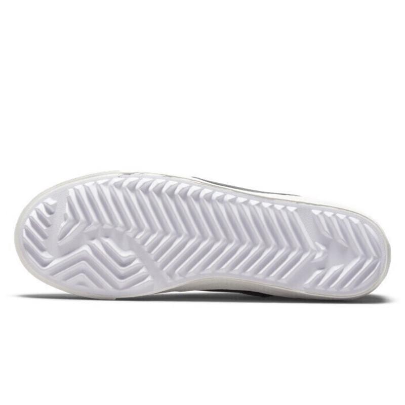 Nike Women's Blazer Mid Casual Sneakers