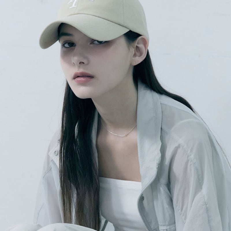 Oart Signature Typo Stitch Cap [BEIGE]