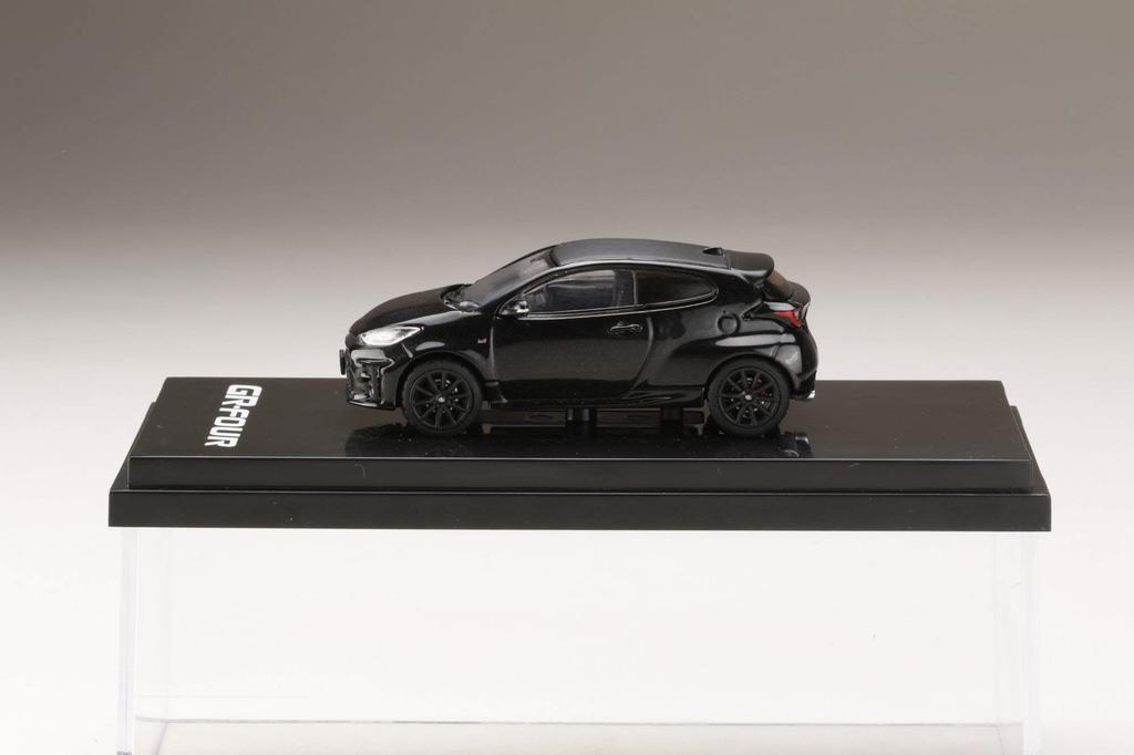 Hobby JAPAN Toyota GR YARIS RZ High Performance Precious Black Pearl Finished Product HJ641024HBK 1/64