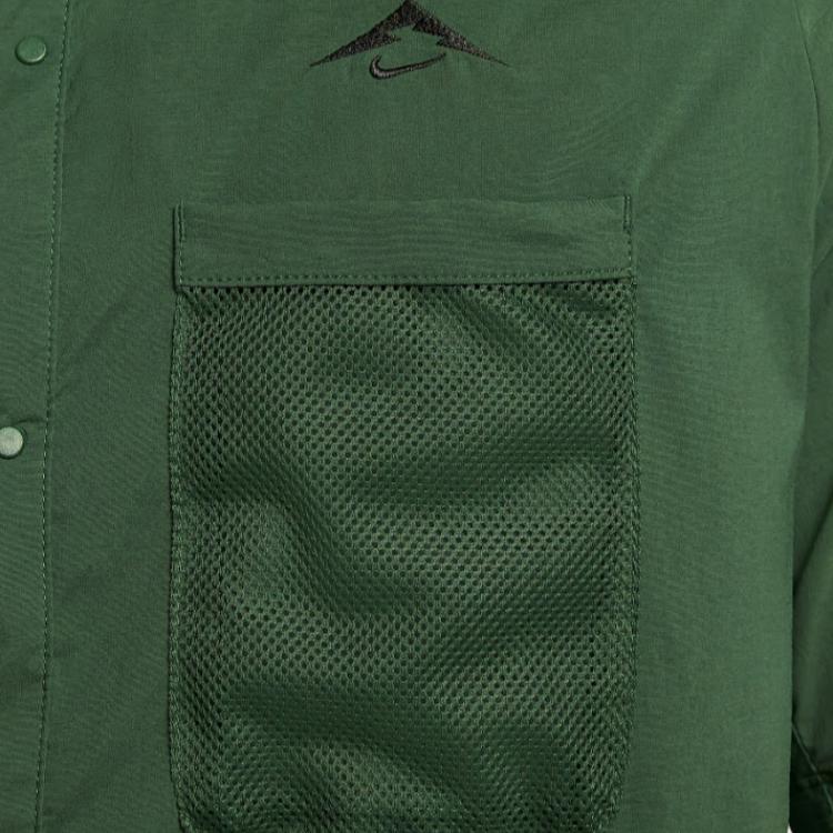 Nike Einfarbiges Hemd mit Tasche, einreihig, kurze Ärmel, Herrenhemden, Grün HV2165323