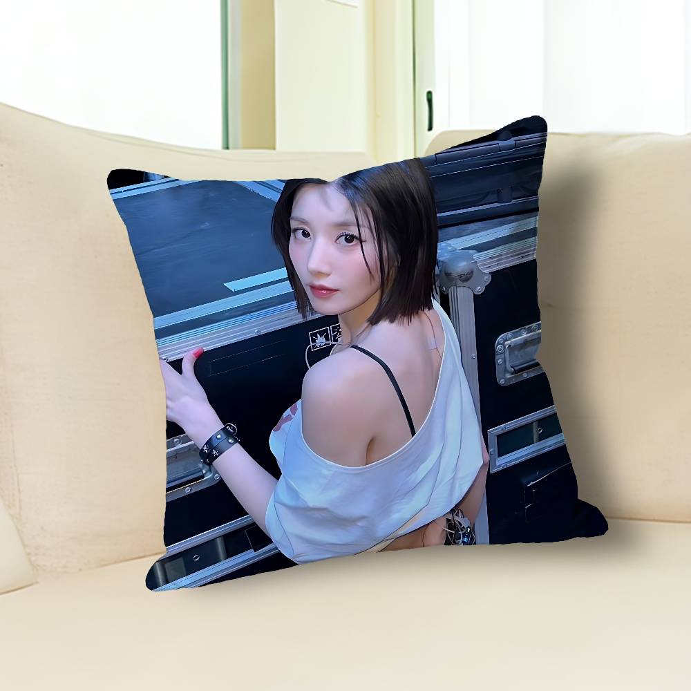 K-Kwons Singer E-Eun-B-Bi Anime Celebrity Merchandise All-Match Printed Pillow Case Sofa Car Office Room Decoration Protector