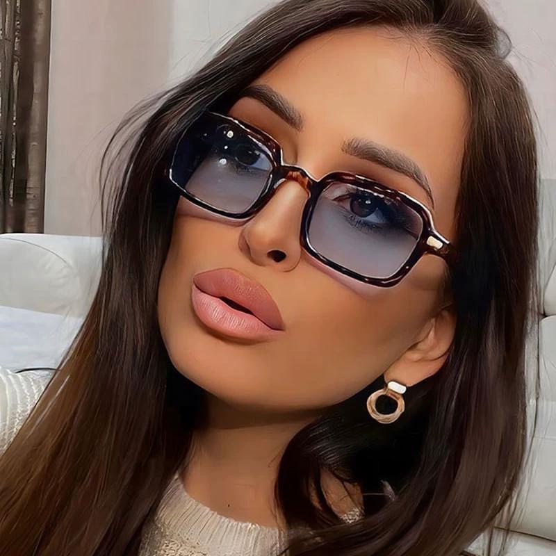 Simple Square Sunglasses Men and Women Retro Glasses Summer Sunshade Beach Fashion Glasses