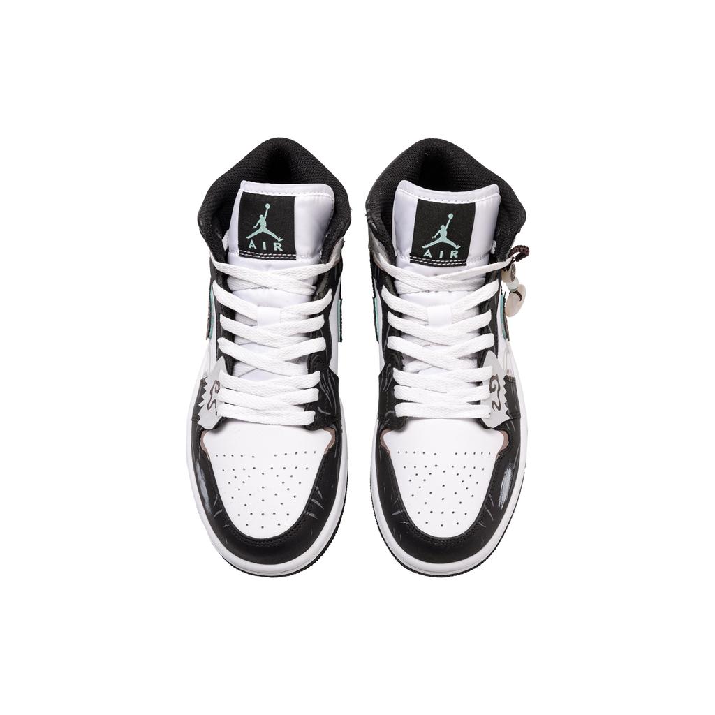 Jordan Air Jordan 1 Vintage Basketball Shoes Men's Mid top Black/White DQ8426-103(Team63-)