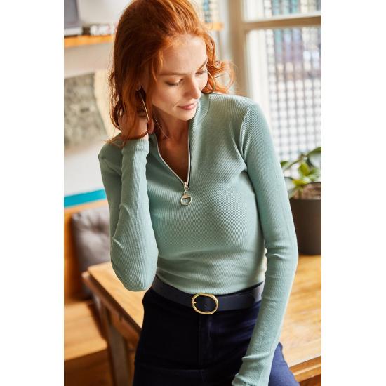 Dame Ecru rullekraveglidelås lycra bluse