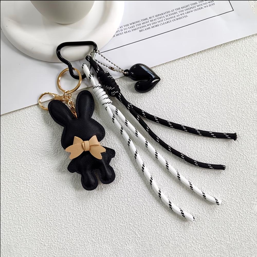 Yogodlns New PU Leather Bunny Keychain Heart Decoration Key Holders Hanging Charm Solid Color Bag Pendant Accessories Gift