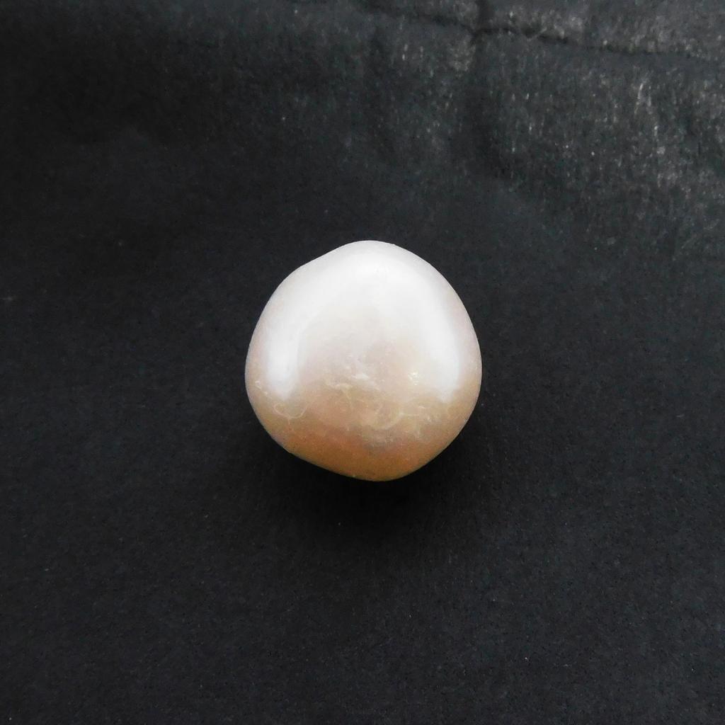 Natural White Pearl 4.15 Ct   Mabe South Pacific SEA Round Cut Loose Gem