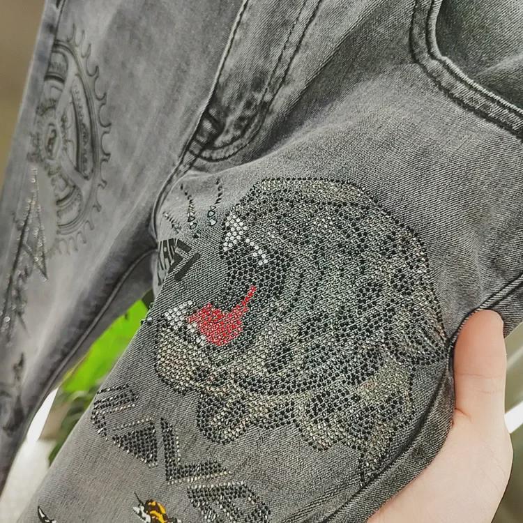 European Men's Spring & Autumn Tiger Head Slim Fit Jeans with Hot Diamond Detail