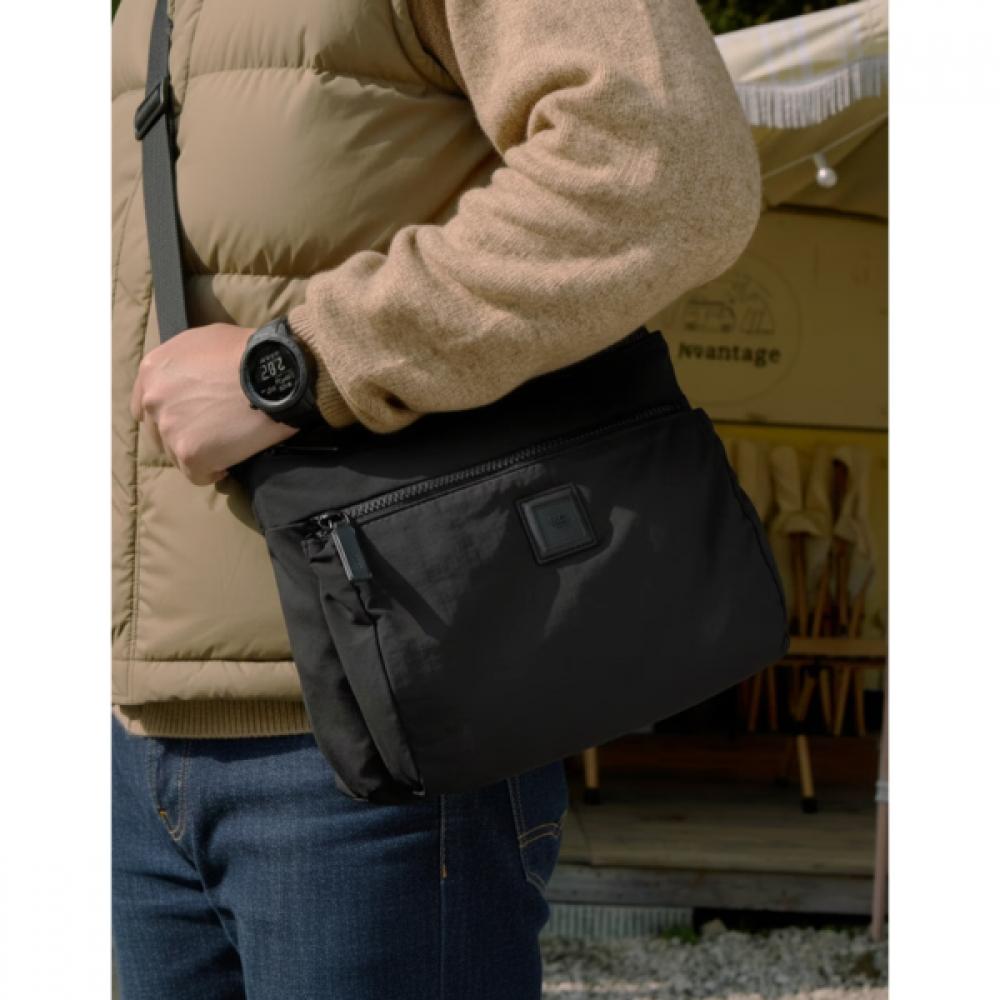 Daks Mini Crossbody Bag Black Dbba4eg10bk