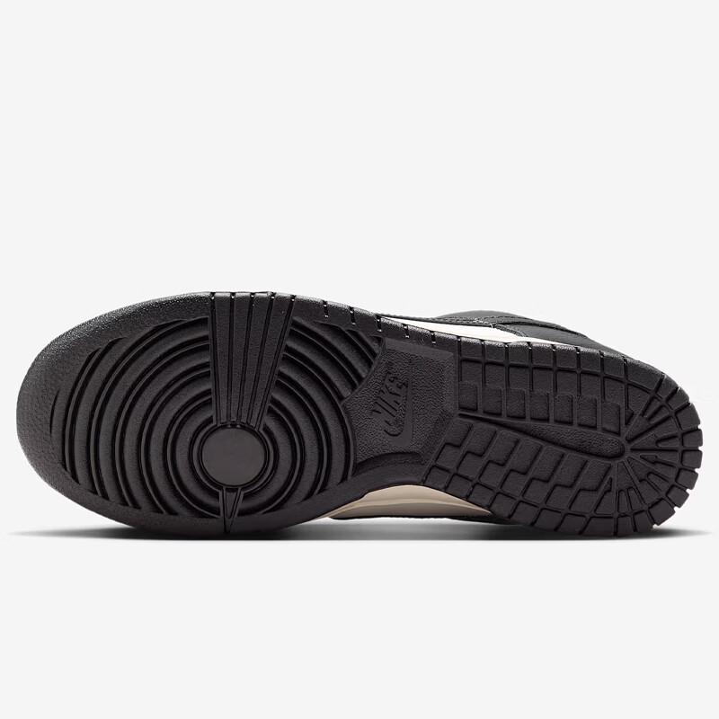 Nike Women's Dunk Low Casual Shoes