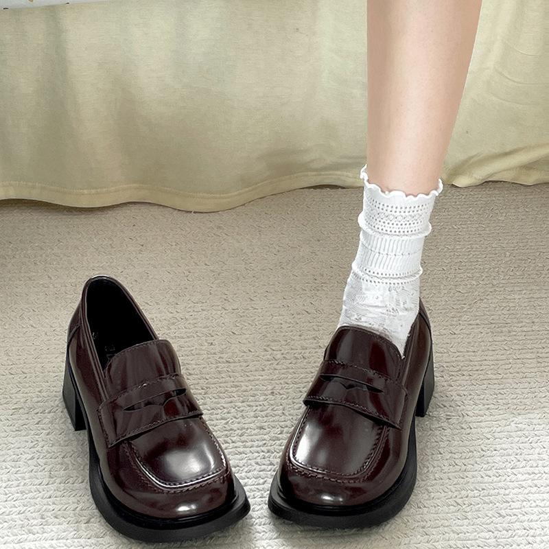 Black British style small man thick heel platform small leather shoes women 2025 new summer retro one-pedal loafers
