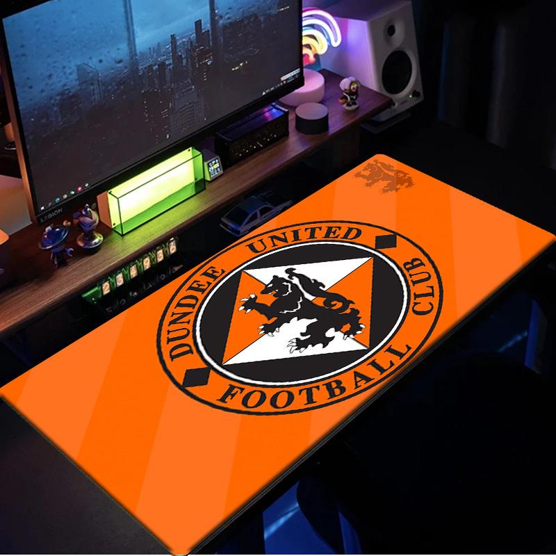Dundee United Wappen Design Mauspade, Gummibasis, Esports Schreibtischmatte, Mauspade für Gamer und Bürogebrauch, Gaming Schreibtisch , leicht zu reinigende Matte