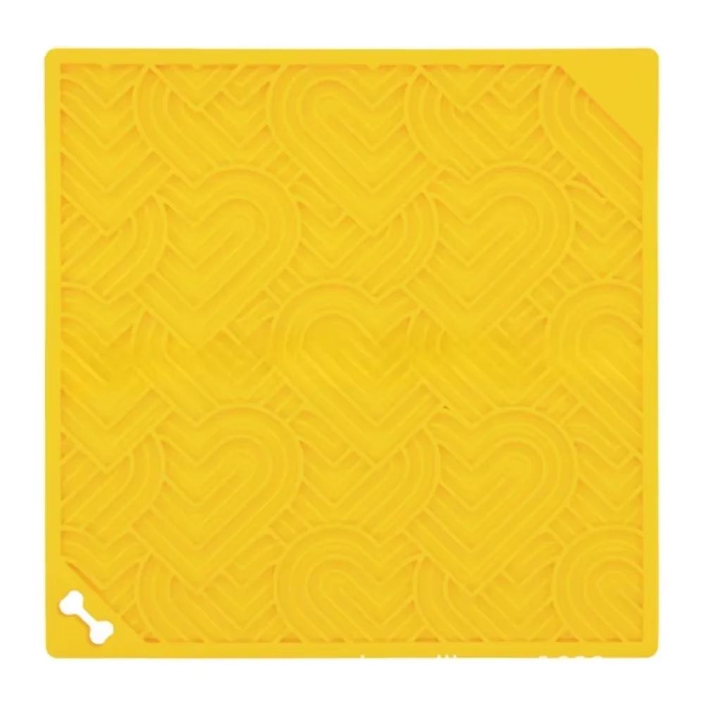 Dog Food Slow Feeder Sniff Mat with Suction Cup for Train Your Dog's Senses Anti-choking Silicone Snuffle Mats Pet Accessories