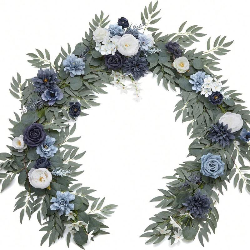 Artificial rose vines for Western-style wedding decorations, suitable for outdoor patios, holiday parties, and home décor.