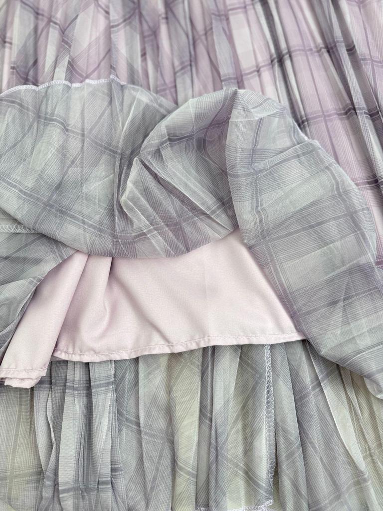Women's European Plaid A-line Midi Skirt, Perfect for Commuting and Holidays