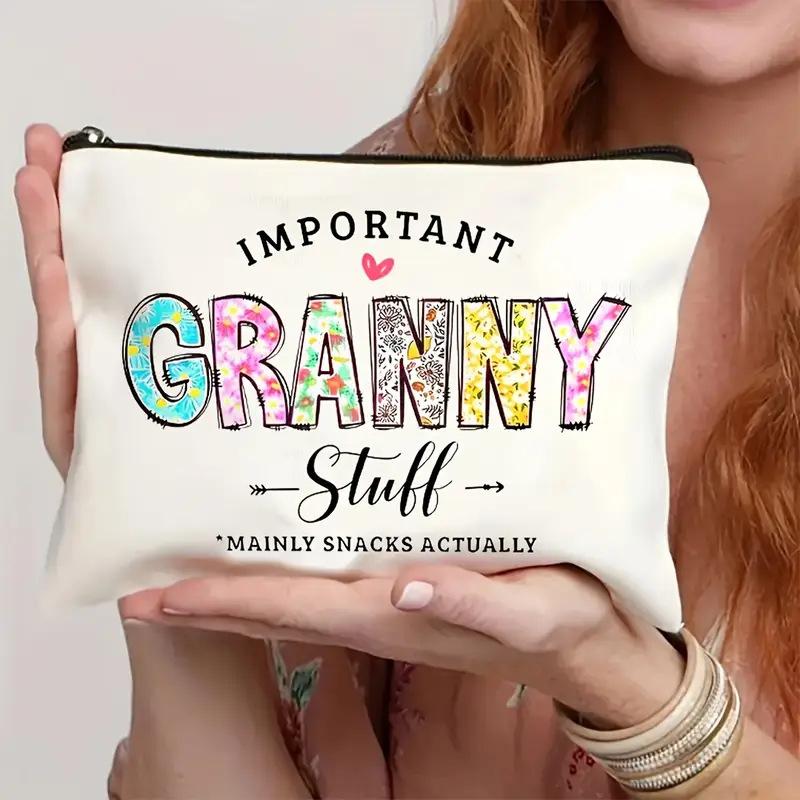 

German Inspirational Quote Makeup Bag - Es ist wonderbar, dich um unsher - White Cosmetic Pouch with Heart Accents, Organize