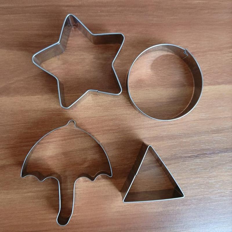 Set Emporte-Pièces Biscuits - 4 Formes (Parapluie, Étoile, Triangle, Rond) - Acier Inox - Lave-Vaisselle