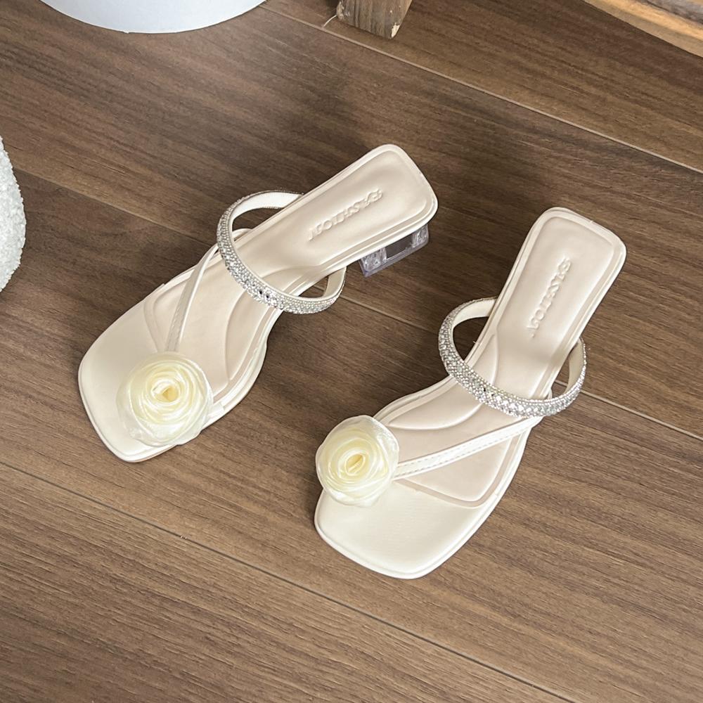 Summer New Women's Flat Sandals Floral Design Korean Sle Low Heel Thi Heel Versatile Fairy Diamond Casual Leather Sandals