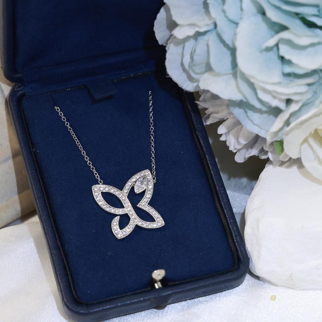 Butterfly necklace  sub gold material with flying saucer earplugs, electroplated 18k gold with logo, high-quality and exquisite version