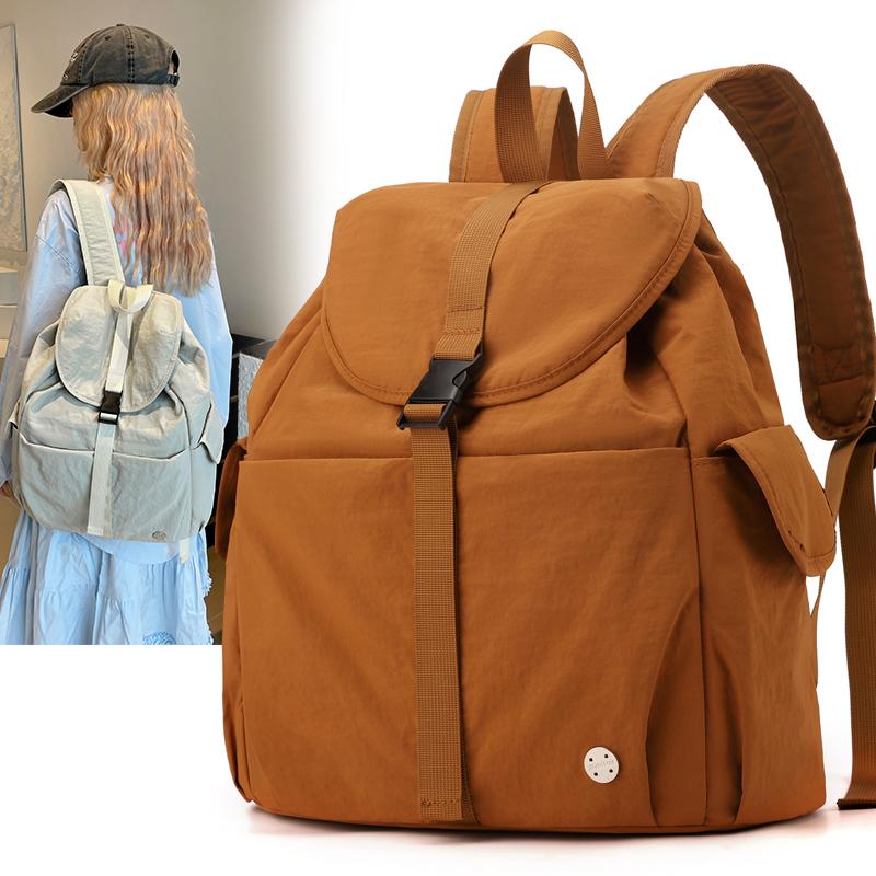 Women's Large Capacity Backpack Lightweight Commuter Outdoor Backpack
