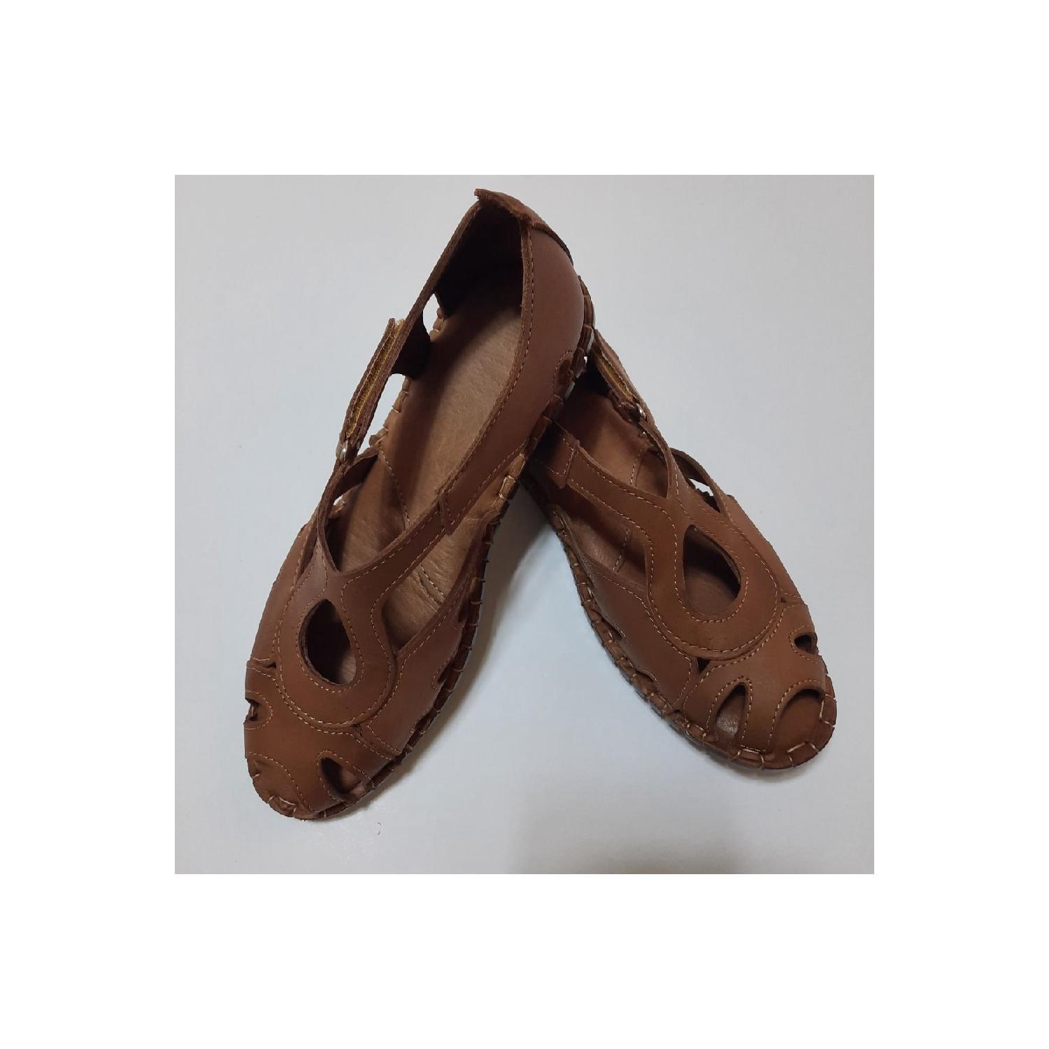 

Genuine Leather Sandals 38 вершковий