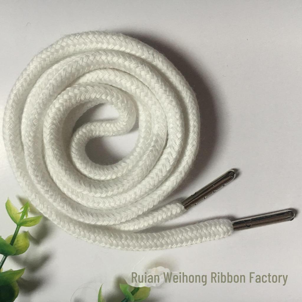 Șnur din sfoară de bumbac de 6 mm negru și alb cu capete metalice pentru hanorace, pălării, pantaloni sport și genți