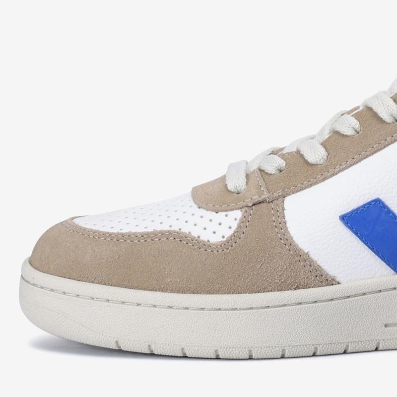 Veja Unisex Leather Sneakers V 10 sVju241Vx05 477